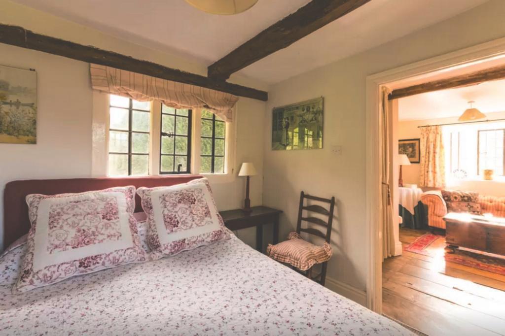 Owlpen Manor Cottages Uley Buitenkant foto